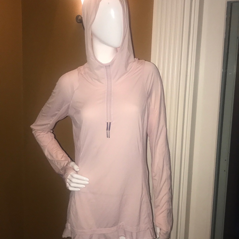 Lululemon Athletica hooded pullover